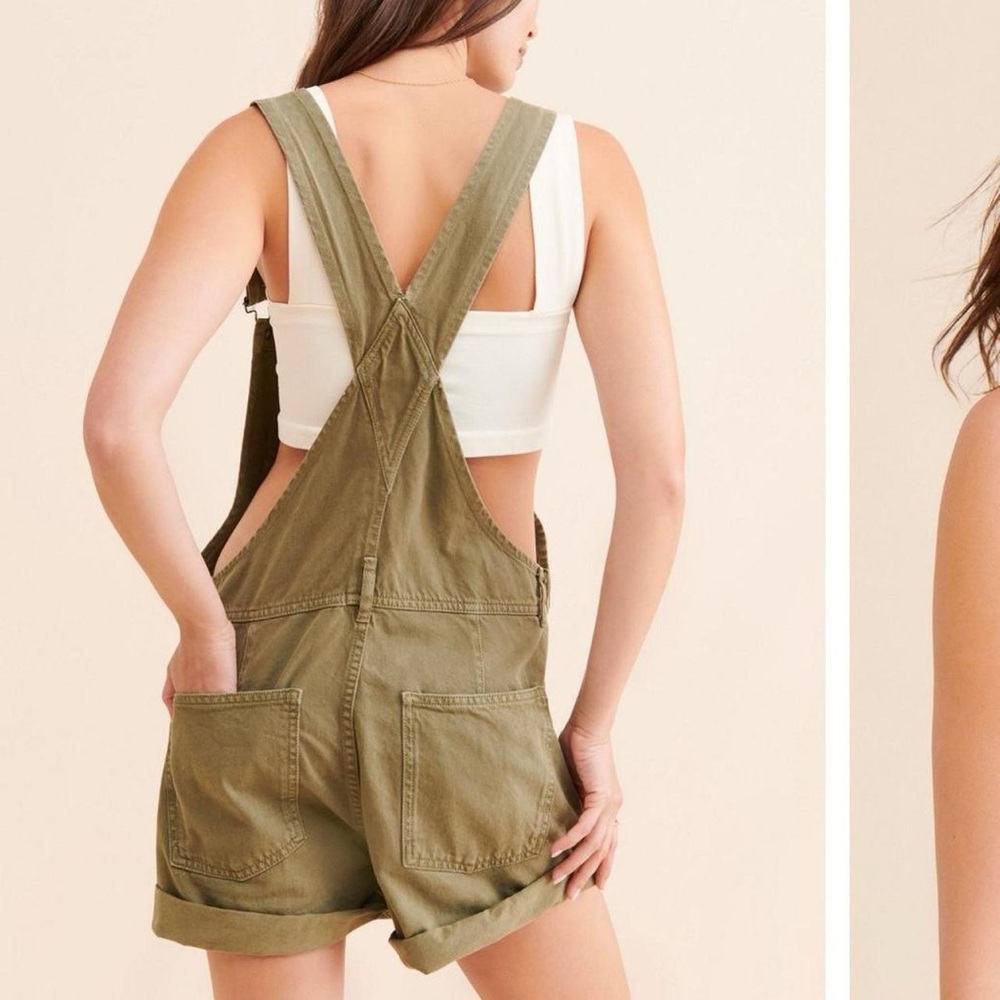 ✨SOLD✨ Free People We the Free Ziggy Shortalls Overalls in Greyed Olive Green - Picture 3 of 6